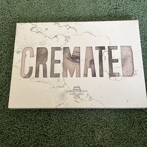 Jeffree Star Cremated palette